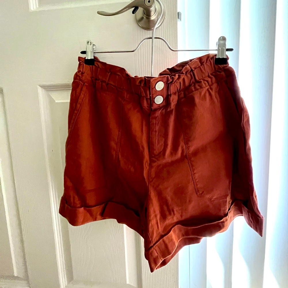 INC Hight Waist Shorts